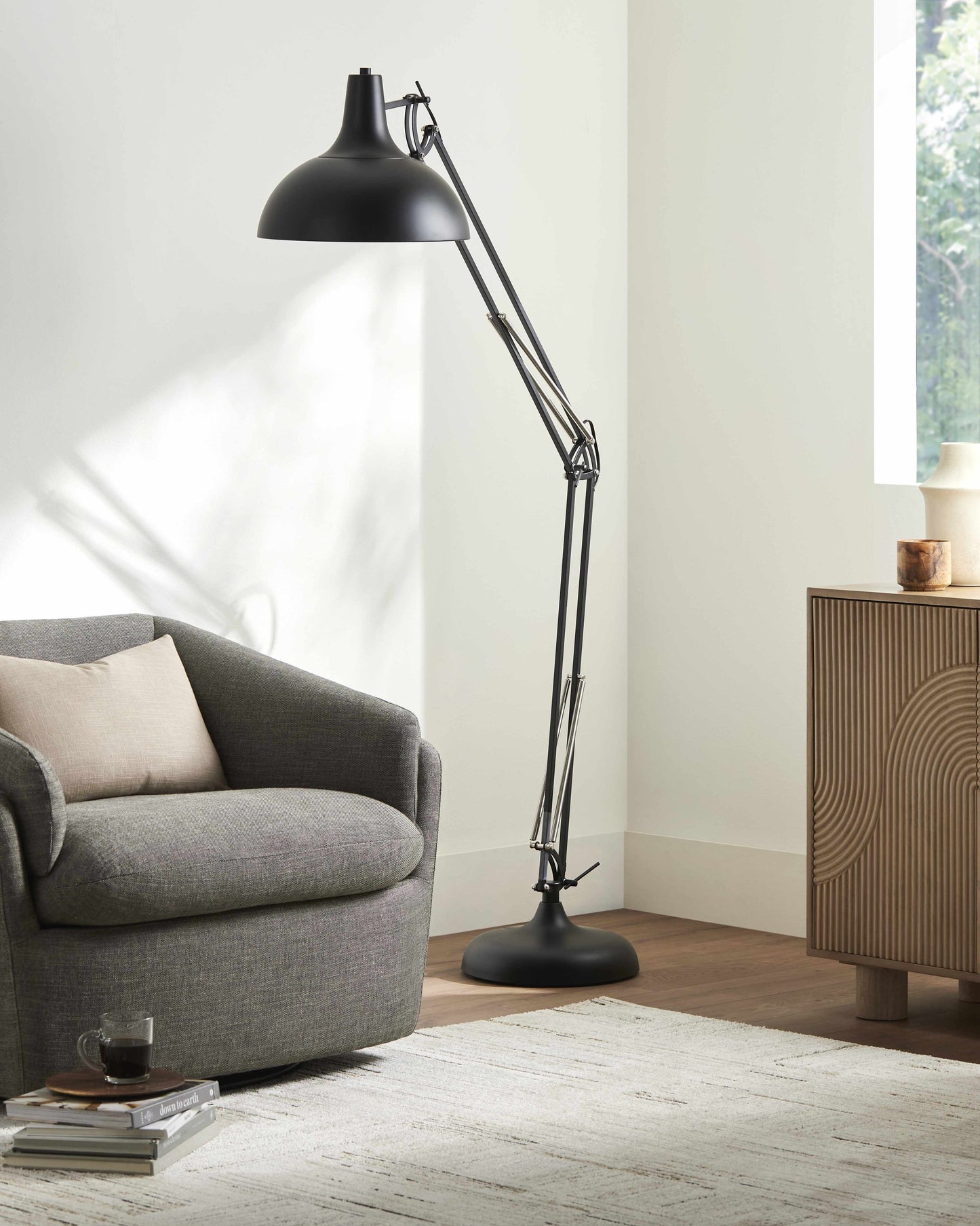 Indergarh Black Floor Lamp