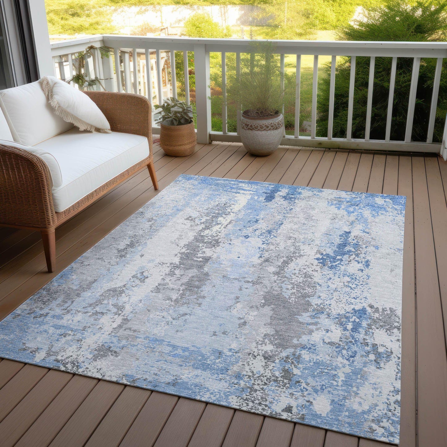 5' X 8' Sky Blue and Ivory Abstract Washable Indoor Outdoor Area Rug