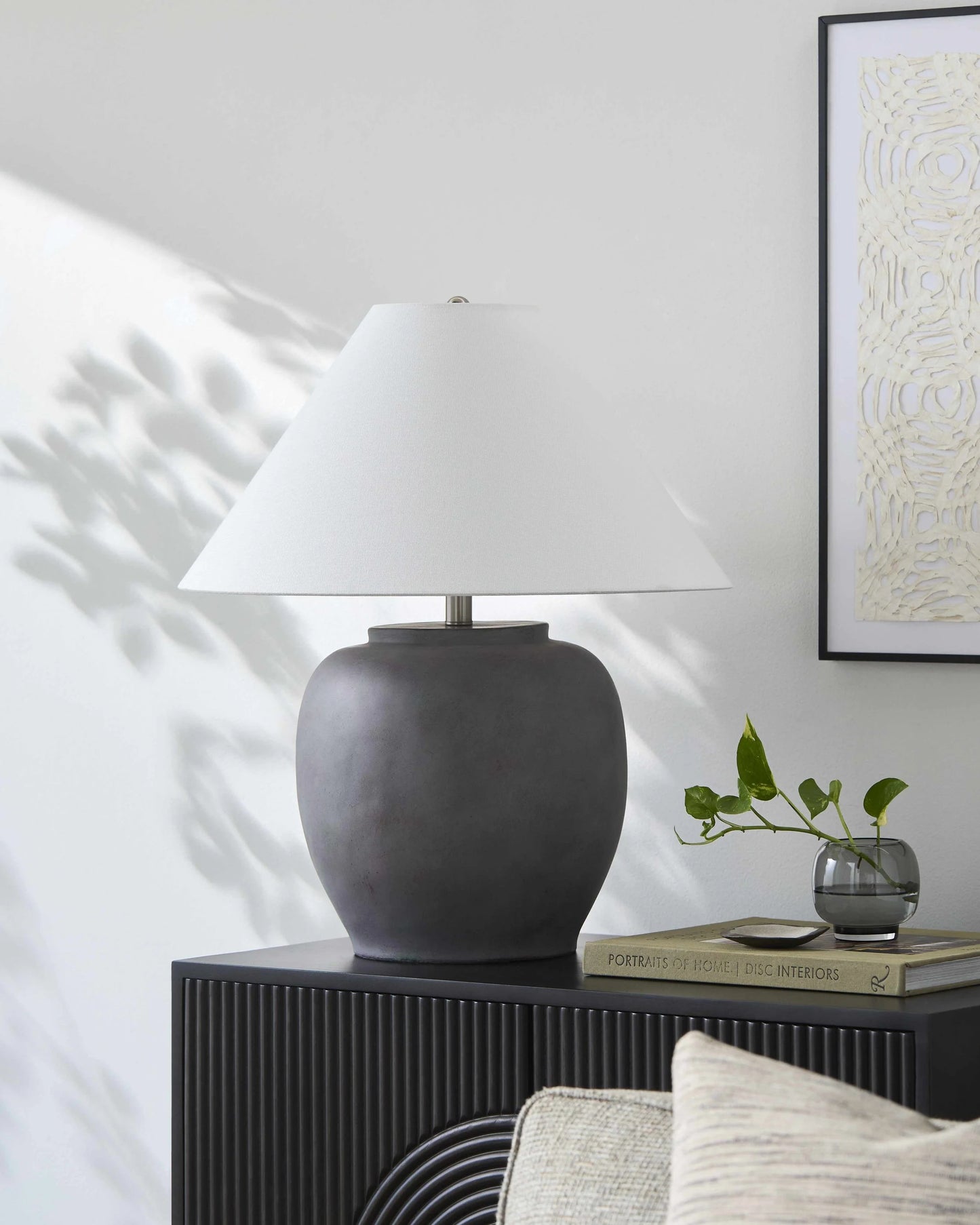 Gurgurnica Table Lamp