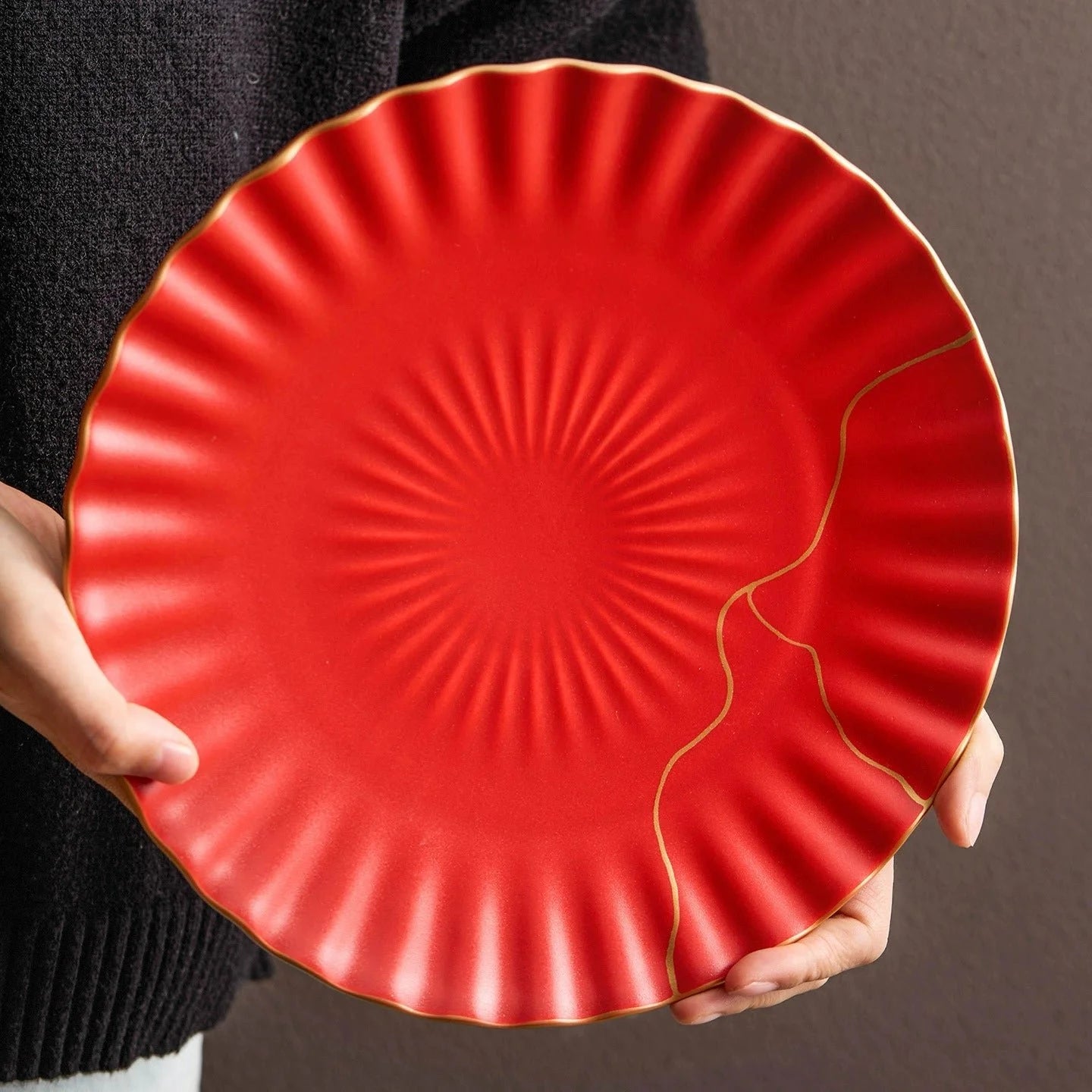 Luxury Red Ceramic Dinner Plate with Golden Rim – 10" Japanese Style Flat Plate