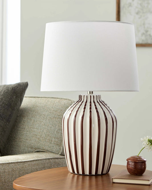 Shamsabad Table Lamp