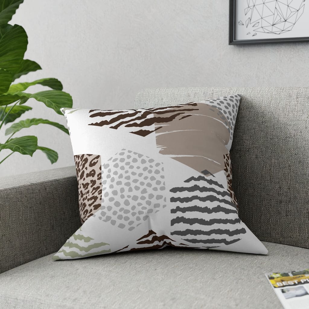 Decorative Throw Pillow - Beige Geometric Pattern