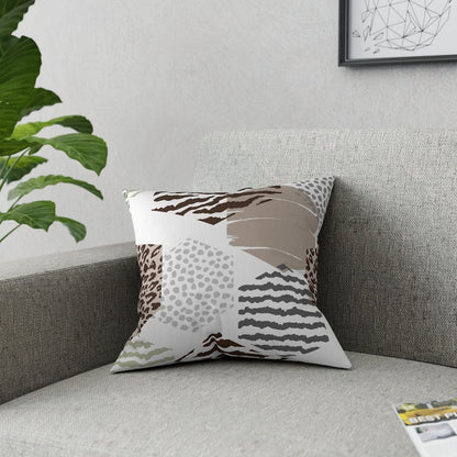 Decorative Throw Pillow - Beige Geometric Pattern
